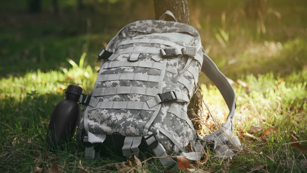 un sac à dos militaire